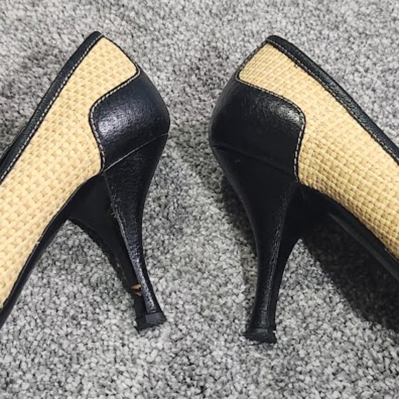 SOLD Prada Black Leather Raffia Cap Toe Pump Heels Sz 39 - Picture 14 of 15